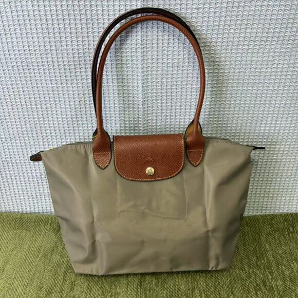 Brand new women's medium gray Longchamp canvas bag - Picture 1 of 5
